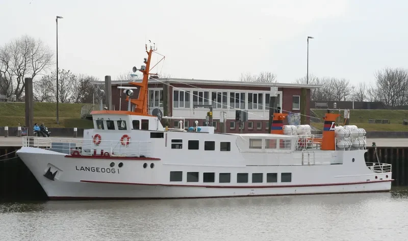 LANGEOOG I Passenger Ship IMO 7939705 photo 10