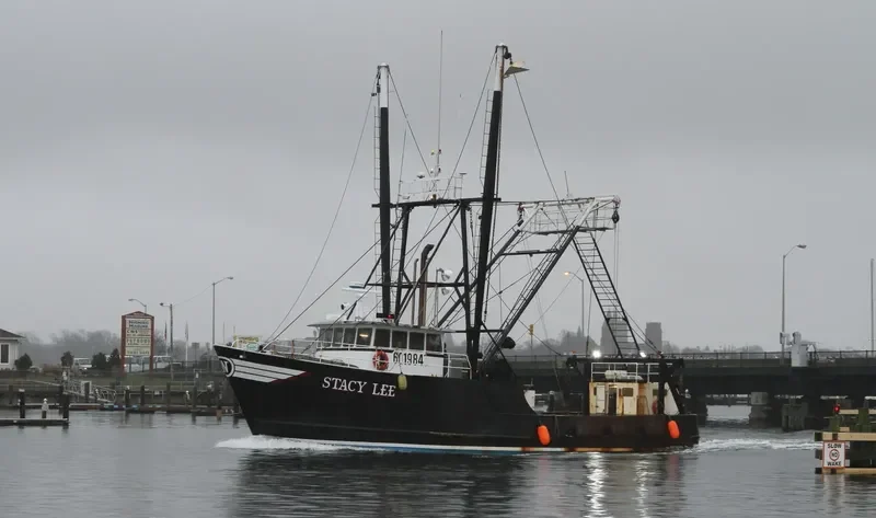STACY LEE Fishing Vessel IMO 7940417 photo 2