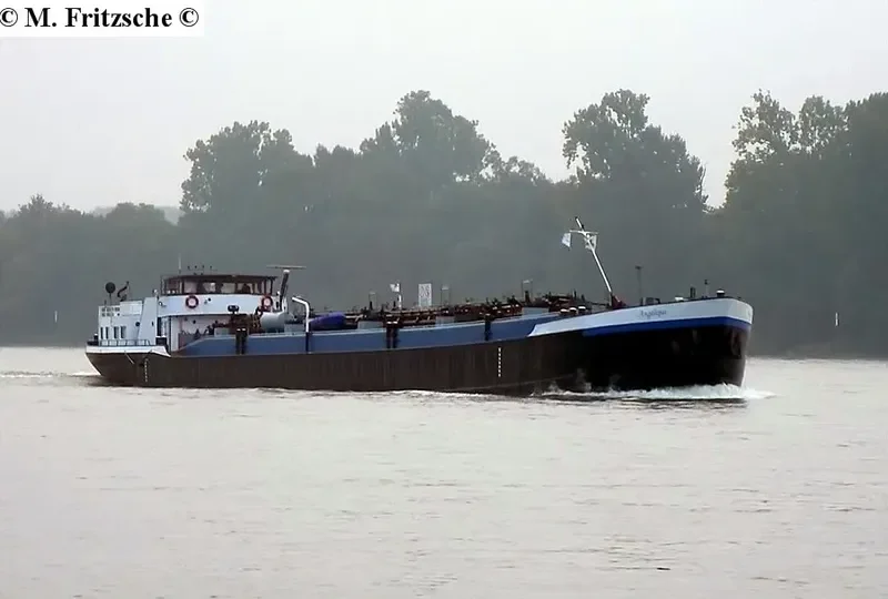 ANGELIQUE Tanker IMO 7940558