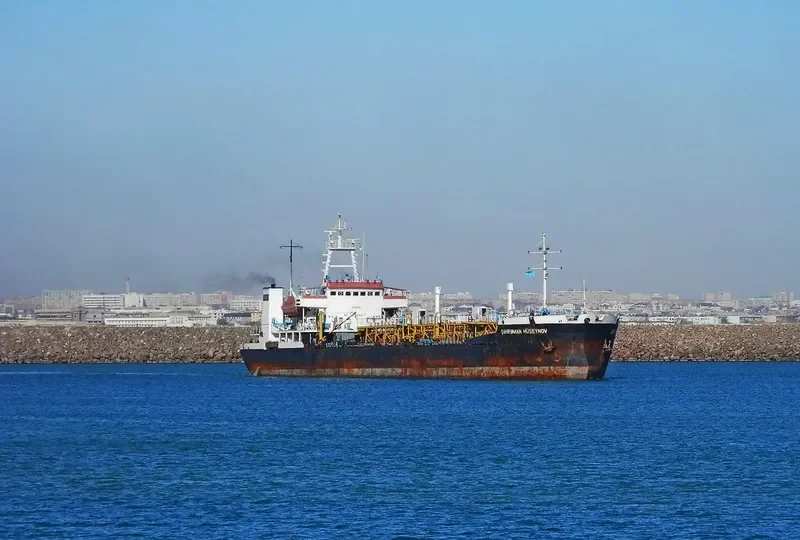 GEHREMAN HESENOV Tanker IMO 7941679 photo 2
