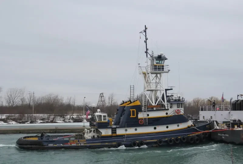 CALUSA COAST Tug Boat IMO 7942295 photo 2
