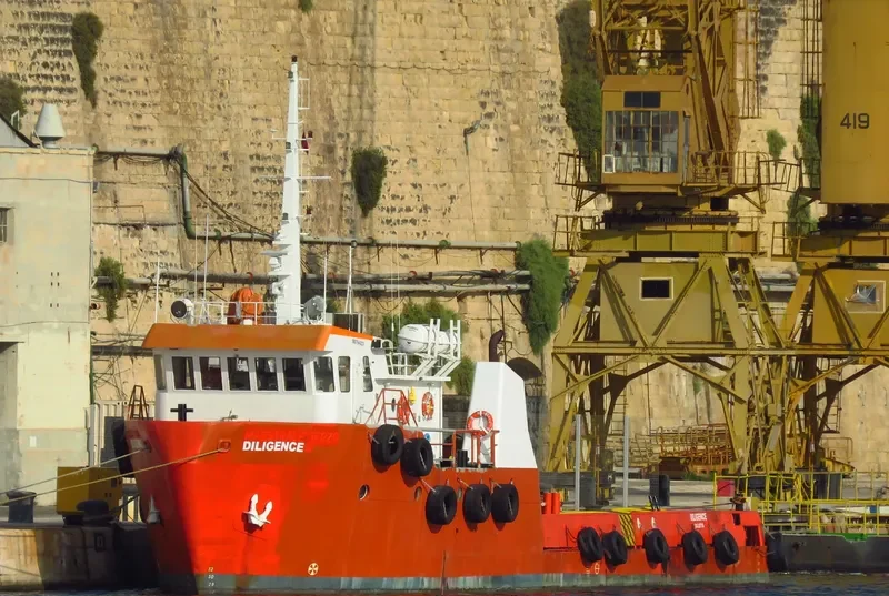 DILIGENCE Offshore Vessel IMO 7944231 photo 9