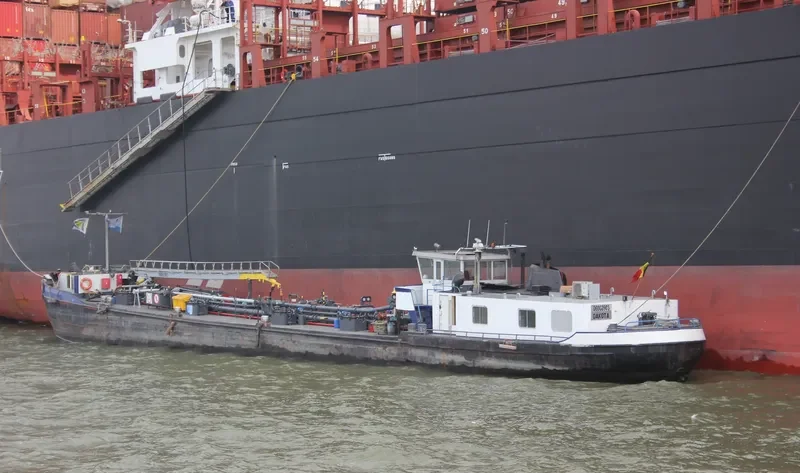 MAC 5 Tanker IMO 7944803 photo 5