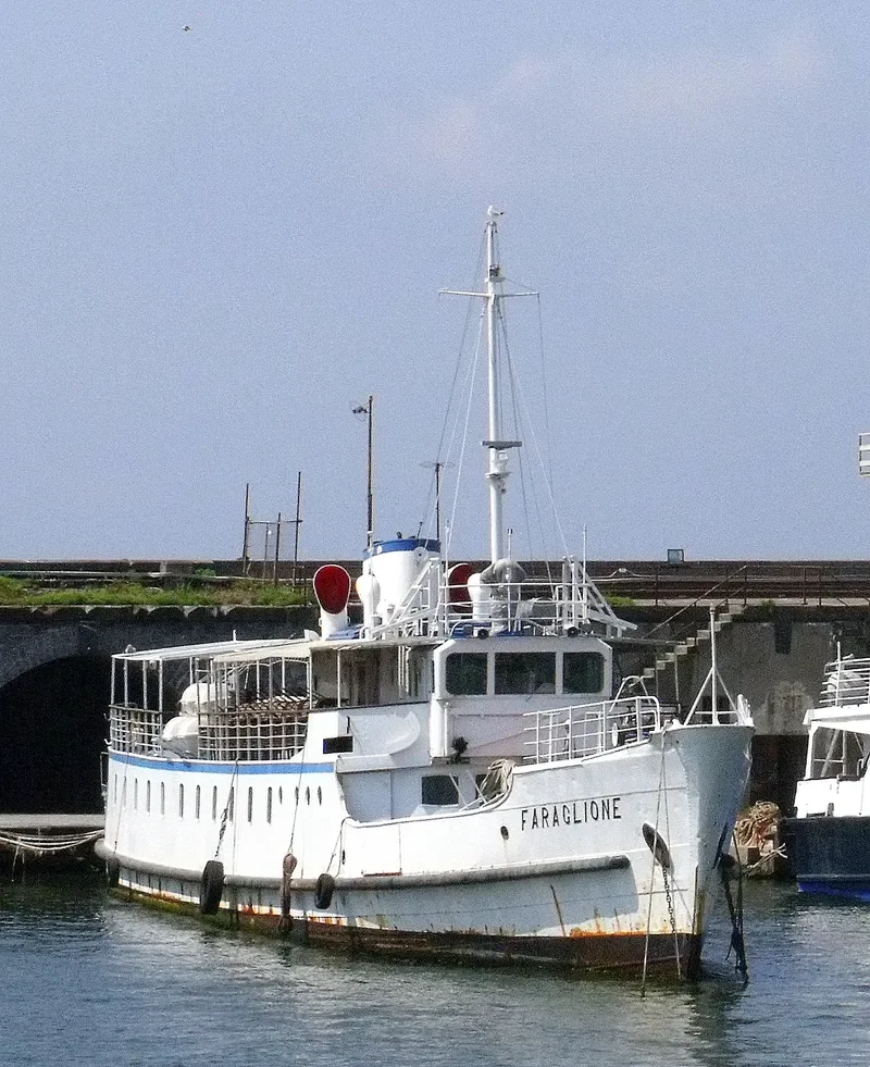 FARAGLIONE Ro-Ro IMO 7945314 photo 2