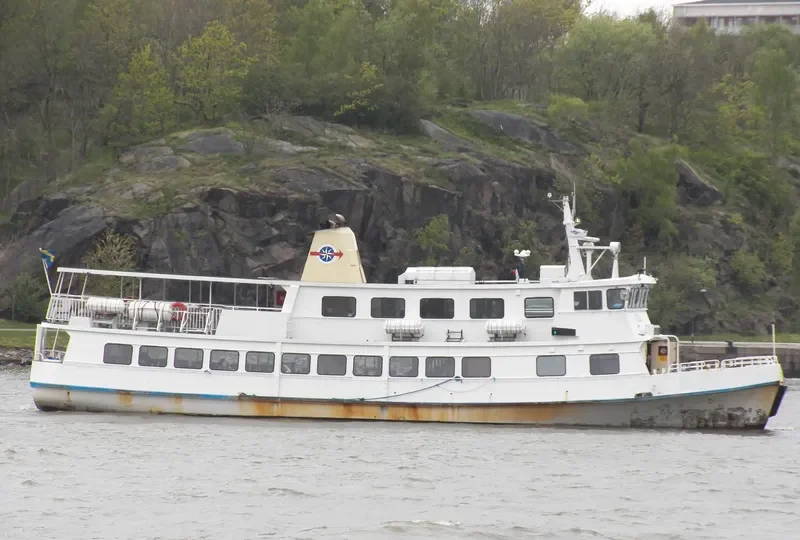 FROJA Passenger Ship IMO 7947178 photo 8