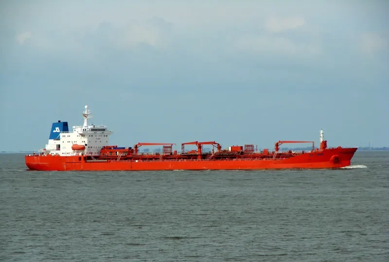 JO LONN Tanker IMO 8000903 photo 2