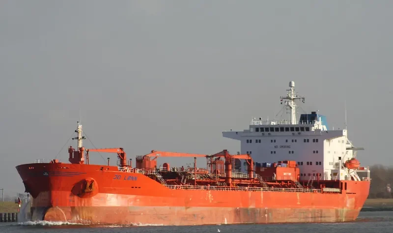 JO LONN Tanker IMO 8000903 photo 3