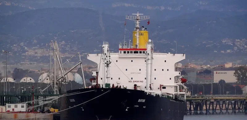 MARONI Tanker IMO 8002078 photo 7
