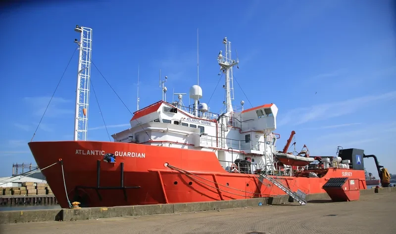 LIMA 2 Offshore Vessel IMO 8002200 photo 10