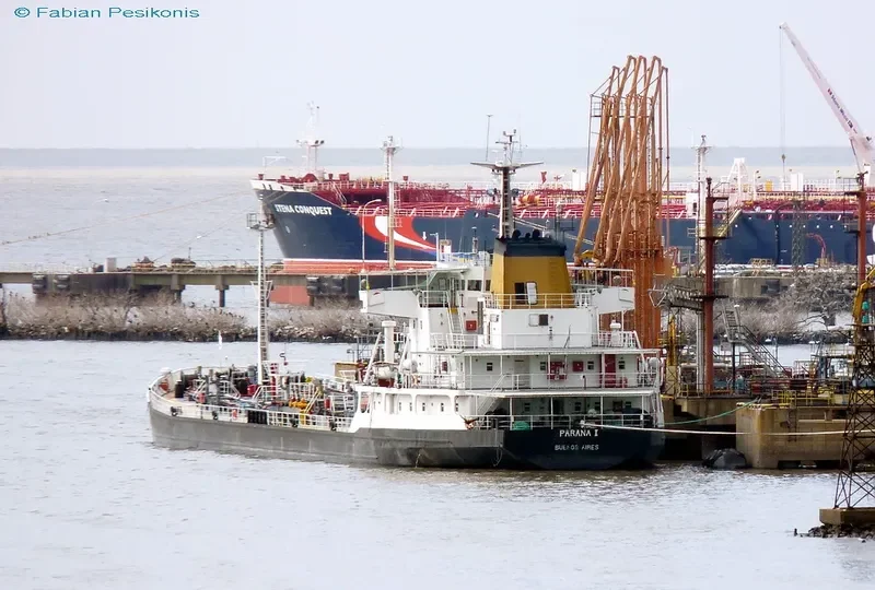 PARANA I Tanker IMO 8002286 photo 2