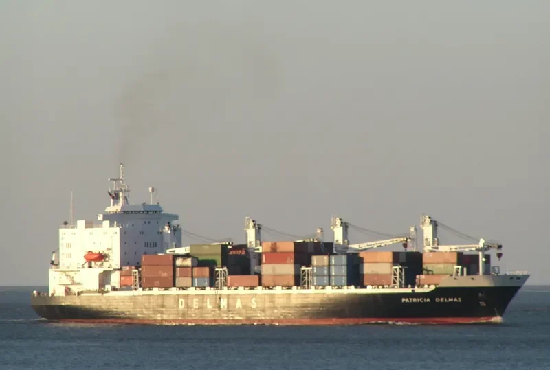 OCEAN BOX Container Ship IMO 8002561 photo 3