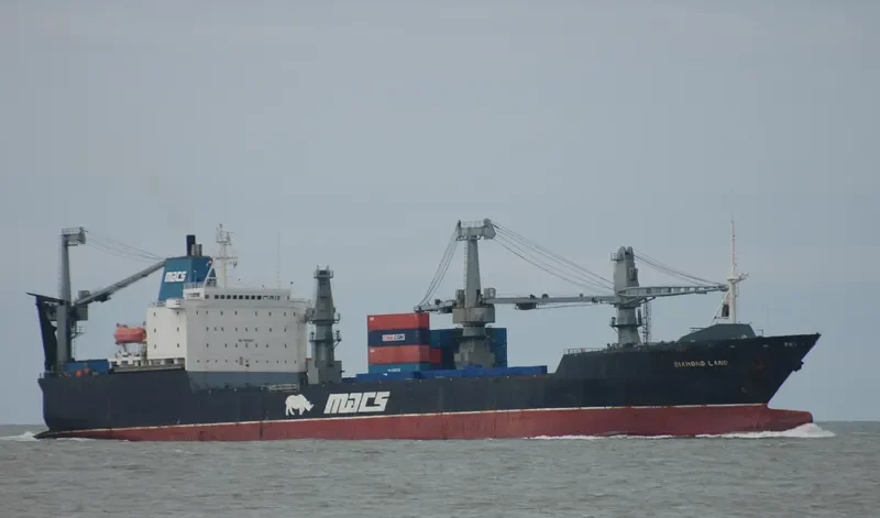 OCEAN BOX Container Ship IMO 8002561 photo 9