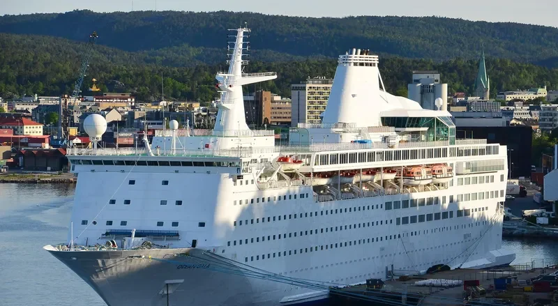 OCEAN GALA 1 Passenger Ship IMO 8002597 photo 7