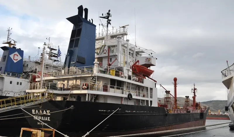 HELLAS M Tanker IMO 8007121 photo 2