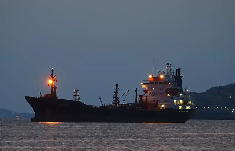HELLAS M Tanker IMO 8007121 photo 5