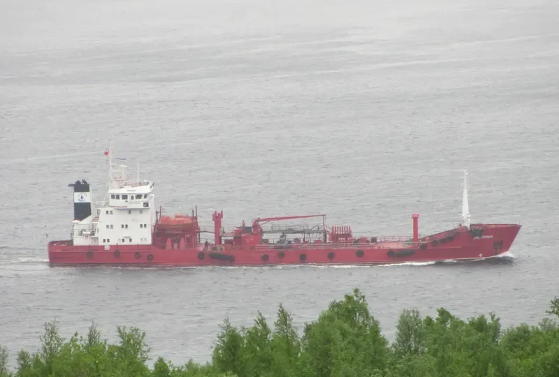 SISTRAUM Tanker IMO 8008412 photo 6