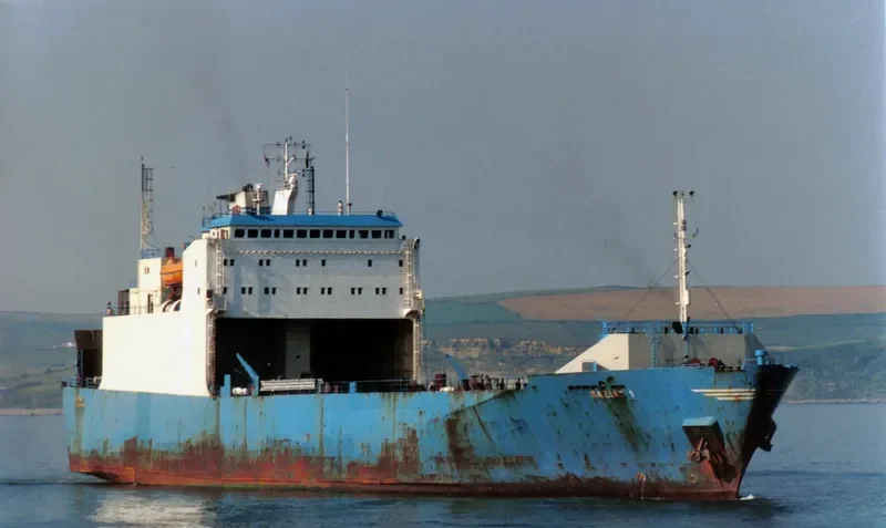 BANYAS 2 Ro-Ro IMO 8009040 photo 2