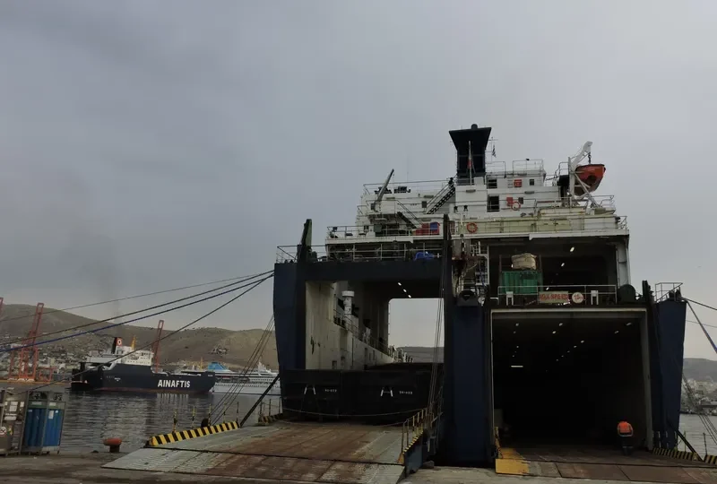 LA CARACOLA Ro-Ro IMO 8009088 photo 3