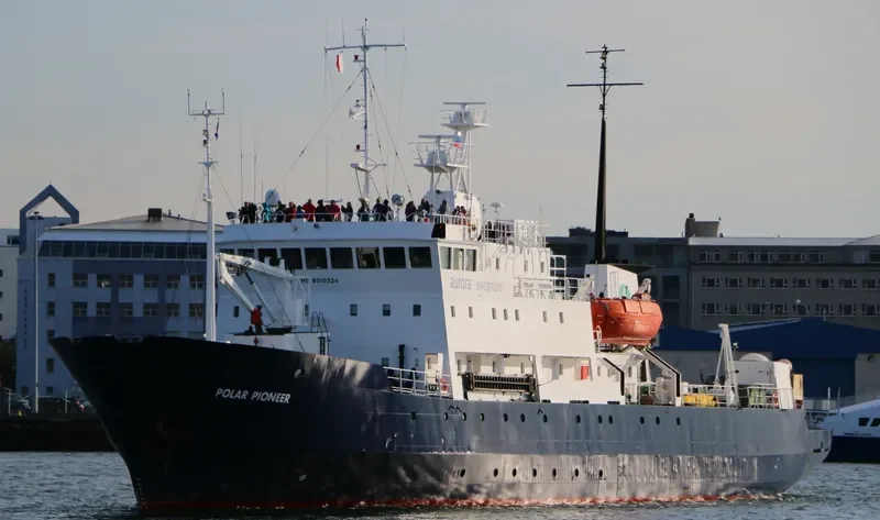 POLAR PIONEER Passenger Ship IMO 8010324 photo 4