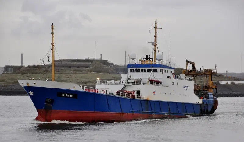 DZINTARSAULE General Cargo IMO 8012085 photo 3