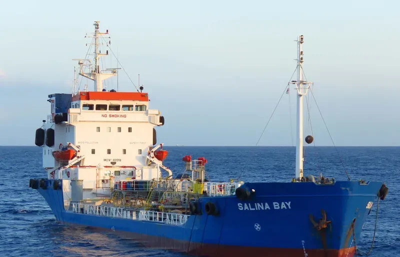 SALINA BAY Tanker IMO 8013118 photo 8