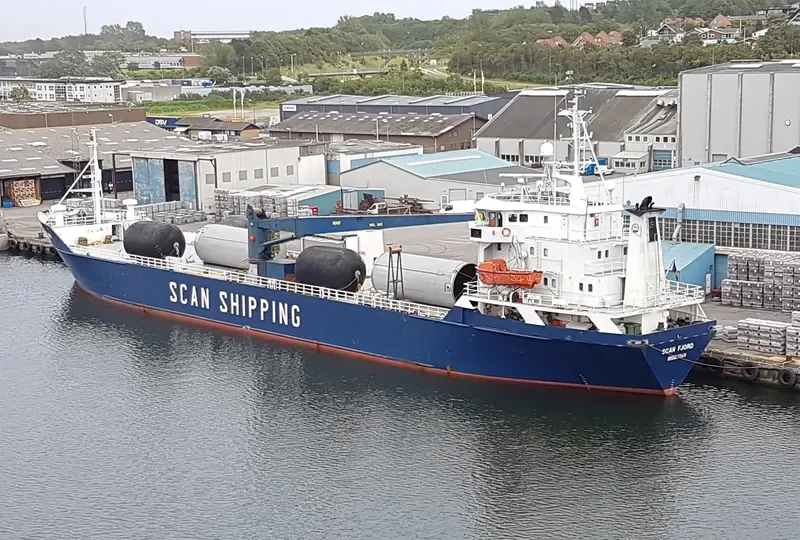 SCAN FJORD Container Ship IMO 8015879 photo 5