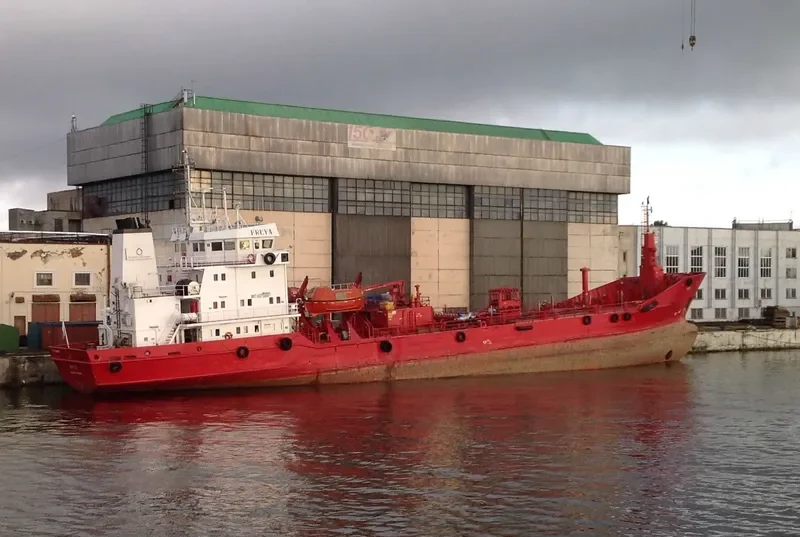 FREYA Tanker IMO 8015881 photo 4