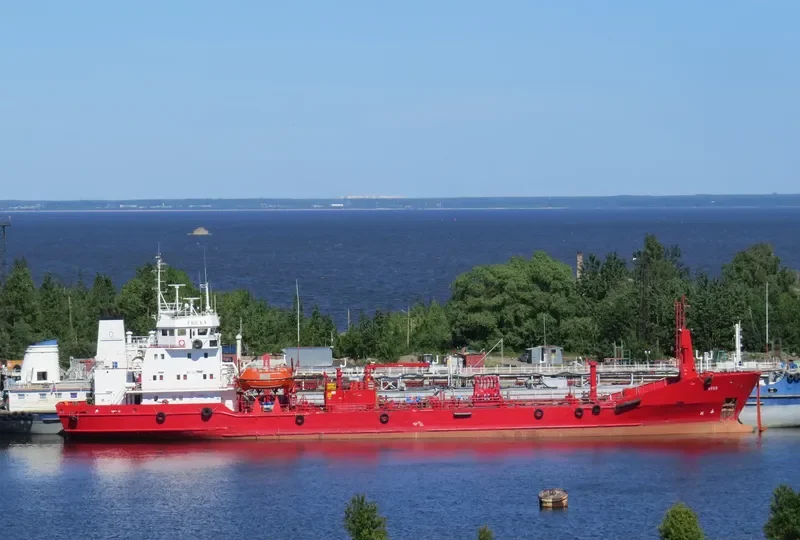 FREYA Tanker IMO 8015881 photo 7