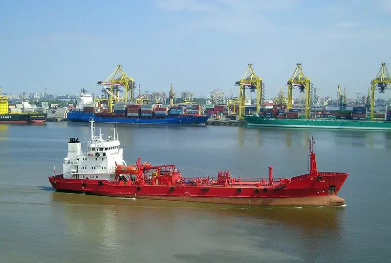 FREYA Tanker IMO 8015881 photo 8