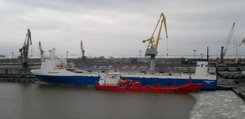 FREYA Tanker IMO 8015881 photo 9