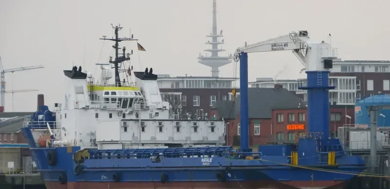 NATALIE Offshore Vessel IMO 8016110 photo 2