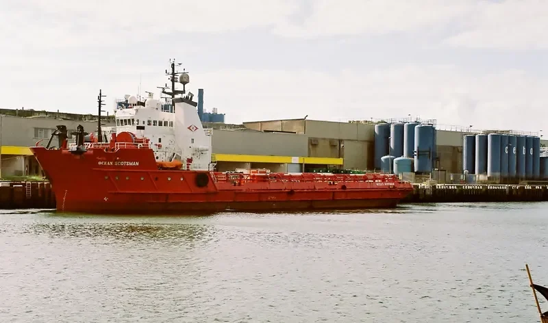 NATALIE Offshore Vessel IMO 8016110 photo 6