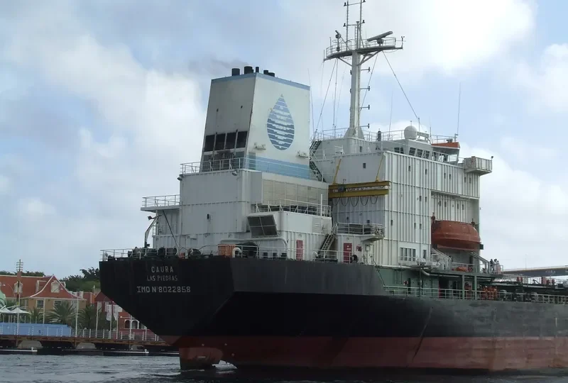 CAURA Tanker IMO 8022858 photo 2