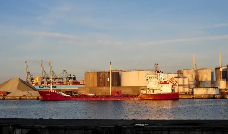 SCANBIO ORATECA Tanker IMO 8023527 photo 4