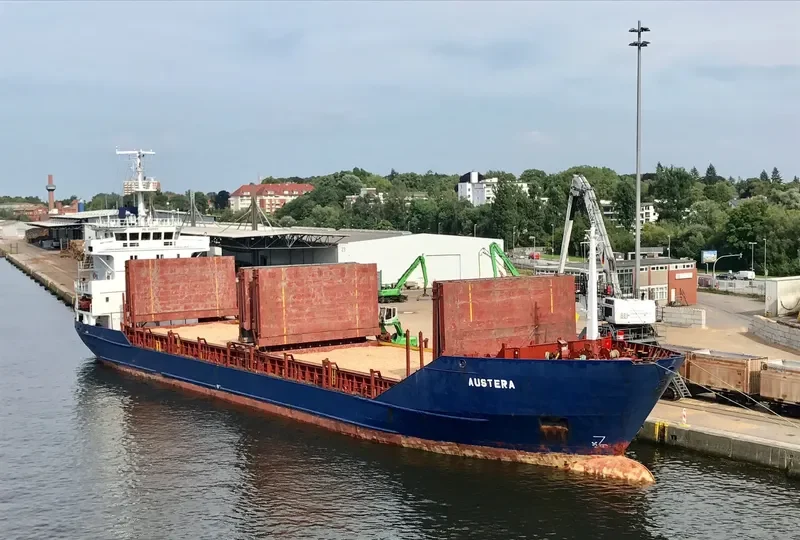 NOBLE 1 Container Ship IMO 8024155 photo 7