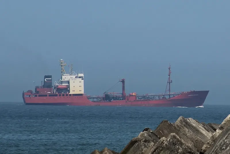 KAPITAN PERSHIN Tanker IMO 8025898 photo 2