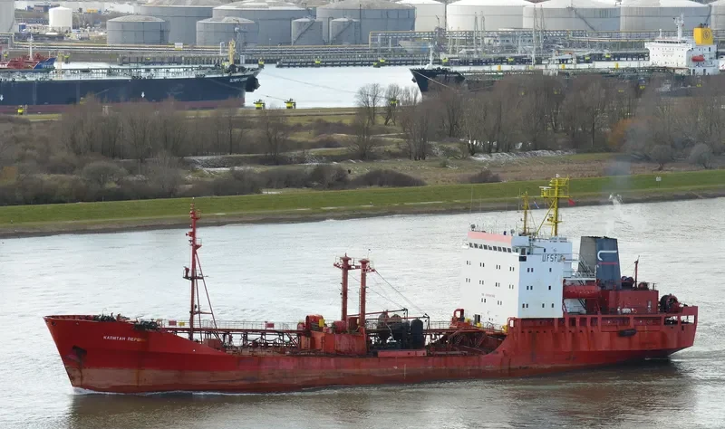 KAPITAN PERSHIN Tanker IMO 8025898 photo 10