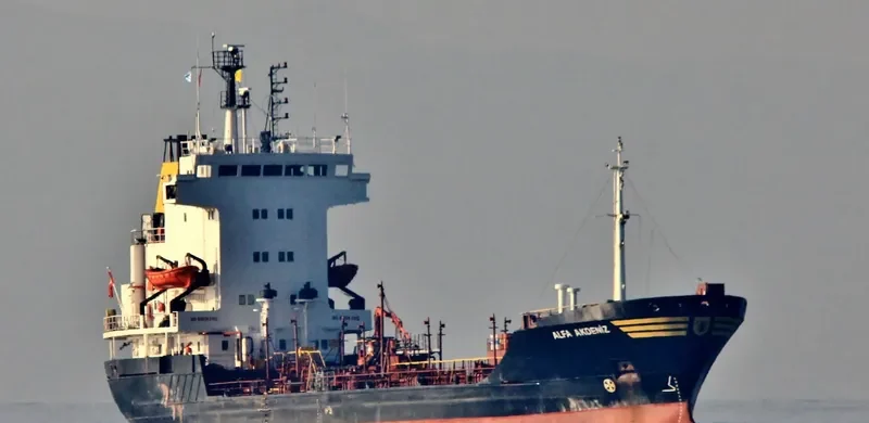 ALFA AKDENIZ Tanker IMO 8027705 photo 2