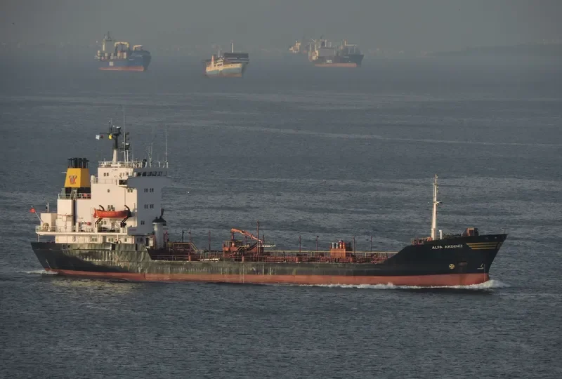 ALFA AKDENIZ Tanker IMO 8027705 photo 8