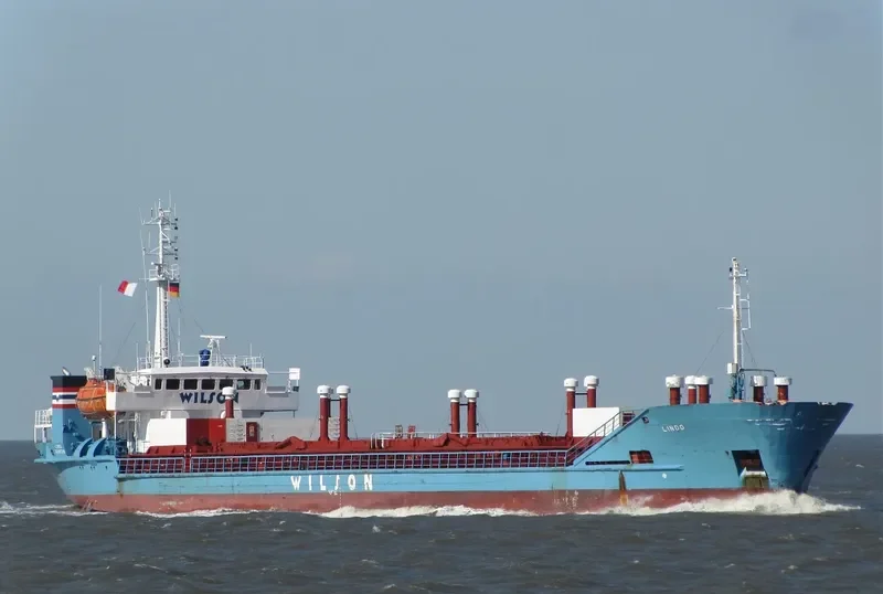 LINDO General Cargo IMO 8028527 photo 5