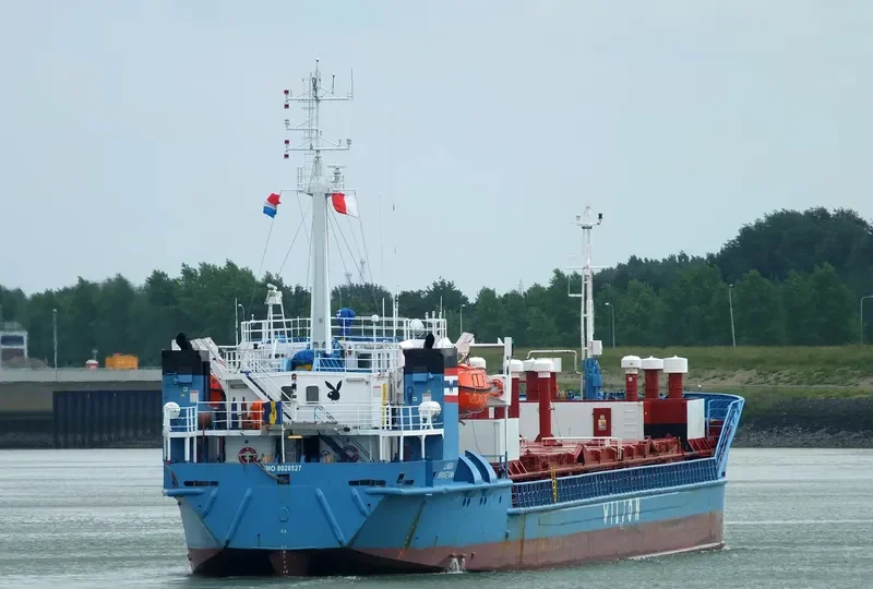 LINDO General Cargo IMO 8028527 photo 10