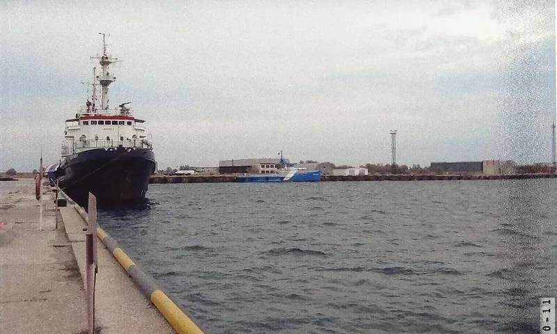 E N T A V R General Cargo IMO 8033144 photo 5