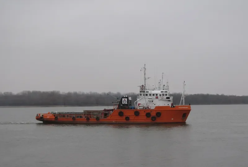 MIKHAIL SHNAYDERMAN Offshore Vessel IMO 8102074 photo 9