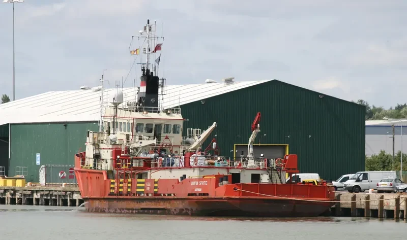 HYDRO PIONEER General Cargo IMO 8104345 photo 10