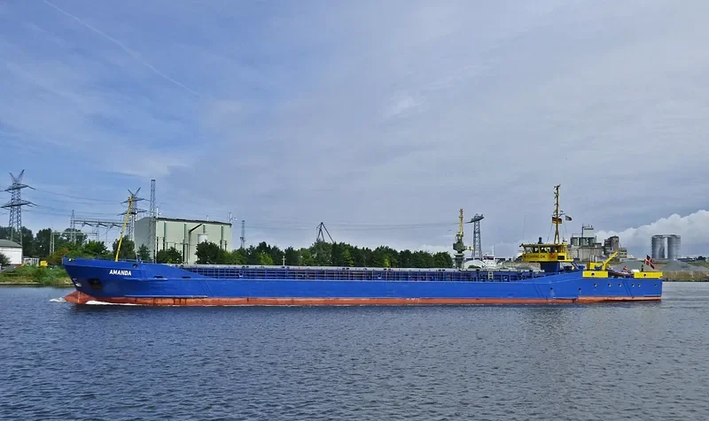 AMANDA General Cargo IMO 8104565 photo 10