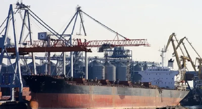 KRYM Bulk Carrier IMO 8105739 photo 2