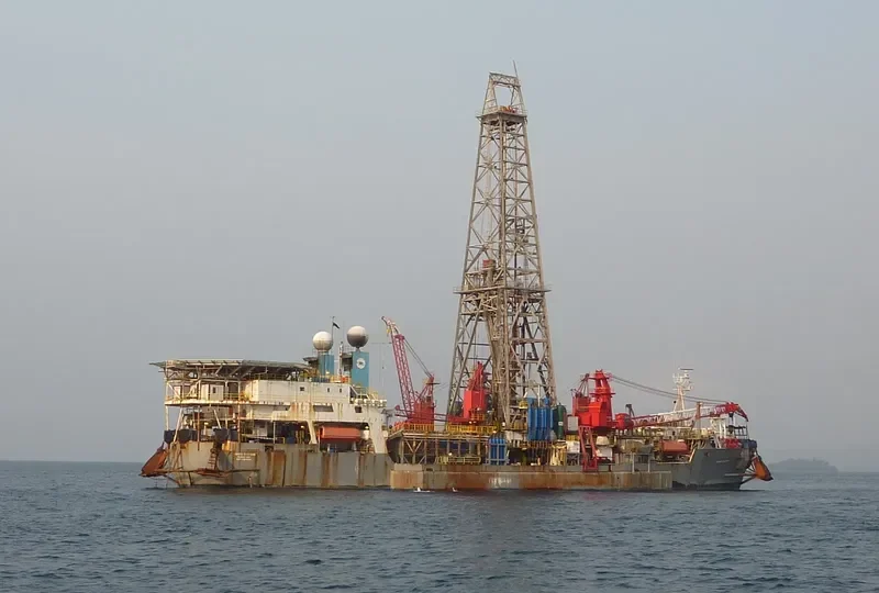 PETROSAUDI SATURN General Cargo IMO 8109589 photo 9