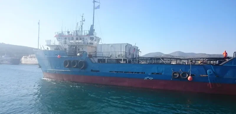 EAST RIVER Offshore Vessel IMO 8109814 photo 7