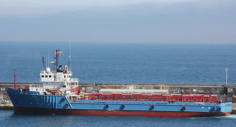 FOREVER Offshore Vessel IMO 8110992 photo 3