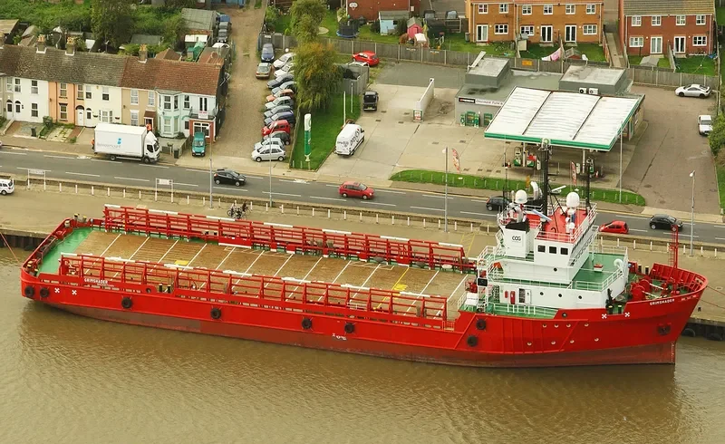 FOREVER Offshore Vessel IMO 8110992 photo 10